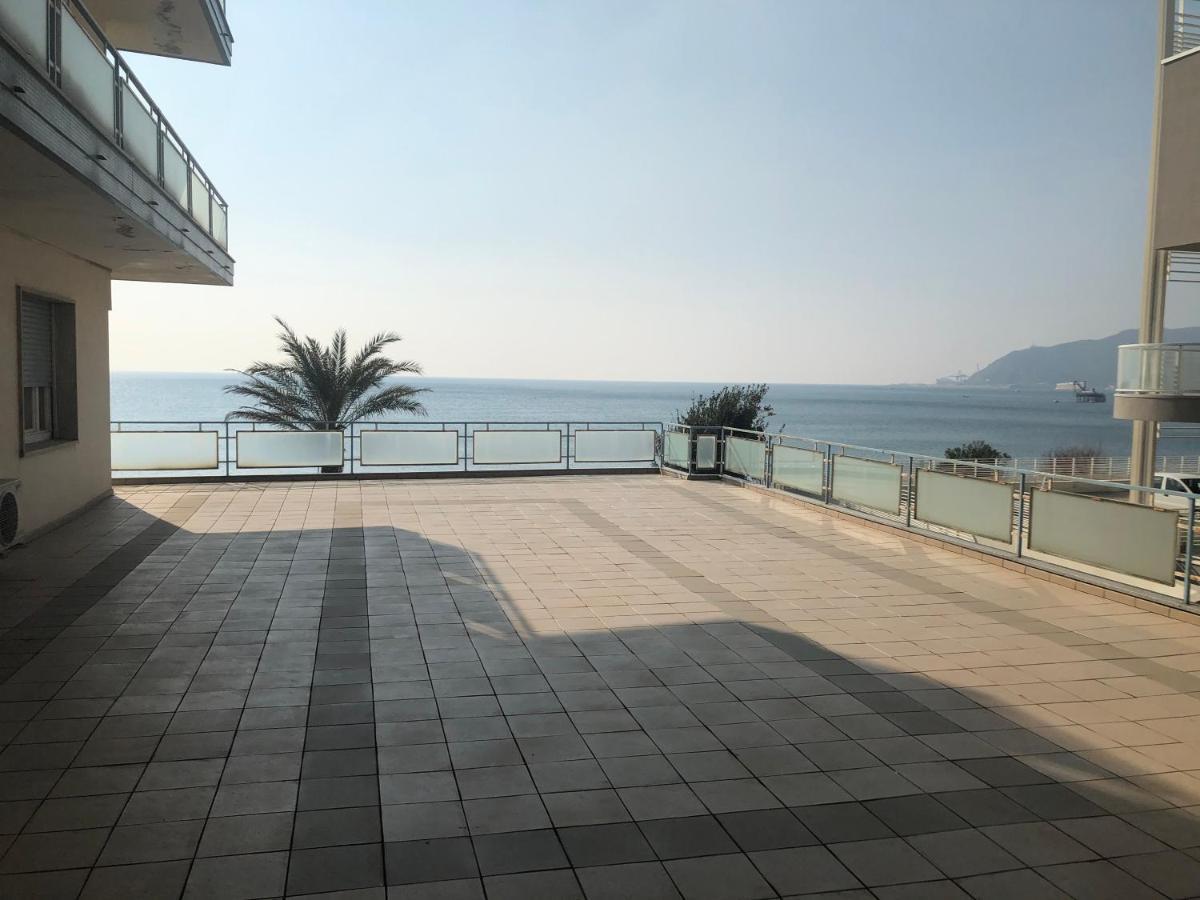 Hotel Miramare Savona Esterno foto